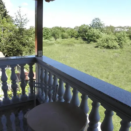 Studio In With Terrace, Air Conditioning, Washing Machine *