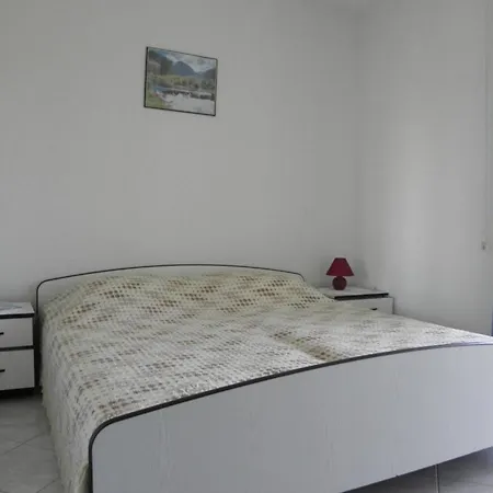Studio In With Terrace, Air Conditioning, Washing Machine Apartmán *