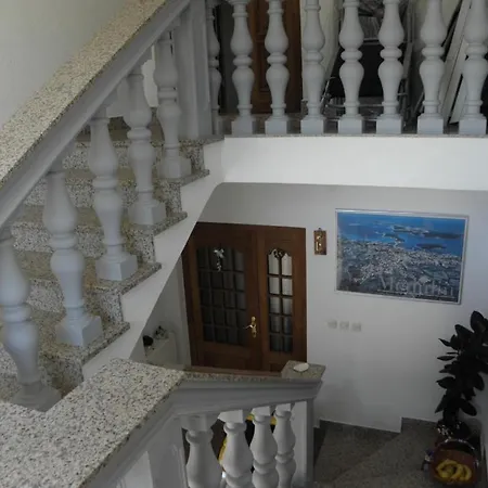 Studio In With Terrace, Air Conditioning, Washing Machine